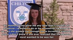 When Rory graduated from high school as valedictorian and thanked her mom: Rory Gilmore Book Quotes, Lorelai Gilmore Senior Quotes, Gilmore Rory, Gilmore Quotes, Thoughtful Gestures, Gilmore Memes, Graduation Speech