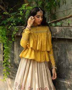 Long Blouse Designs, Blouse Designs Indian, Elegant Blouse Designs, Designer Party Wear Dresses, Trendy Blouse Designs, Designer Dresses Casual, Stylish Party Dresses, Wedding Dresses For Girls