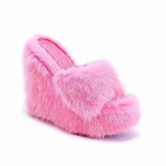 Find Fur Slippers Women's Wedge Heel Shoes High-heeled Furry Drag All-match Shoes on eBay in the category Clothing, Shoes & Accessories>Women>Women's Shoes>Slippers. Bratz Halloween, Drag Fashion, Barbie Land, Kawaii Bracelet, Fur Sandals, Fur Heels, Dream Aesthetic, Halloween 2022, Animal Coloring