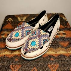 Nwt/Bag Myra Loafer Shoes. They Have An Aztec Pattern With Cow Print Fur Material Lining The Sides. They Are Perfect For A Summer Rodeo! Multiple Sizes Avaliable. Casual White Slip-on Moccasins, White Casual Flat Heel Moccasins, Casual Multicolor Slip-on Loafers, Casual White Flat Moccasins, Casual Round Toe Flats For Everyday, Multicolor Slip-on Casual Loafers, Multicolor Casual Slip-on Loafers, Casual Multicolor Loafers With Round Toe, Multicolor Casual Flat Loafers