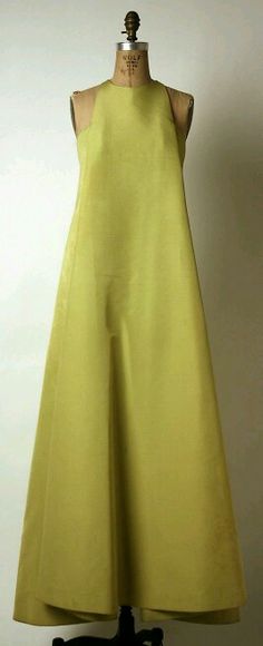 Verde pistacho Madame Gres, Mode Casual, فستان سهرة, Vintage Couture, Vestidos Vintage, 1960s Fashion, Mode Vintage, Metropolitan Museum, Fashion History