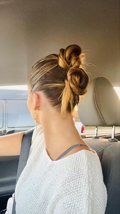 Slicked Back Hair, Hair Envy, Beach Hair, Aesthetic Hair, Hair Dos, Pretty Hairstyles