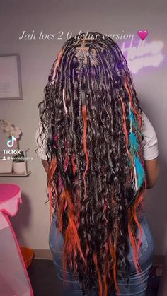 I’m all about the details 🎨 kind of stylist 🌴🌱🩷  CUSTOM pink ombré highlights 🩷🩷🩷👅 Jah locs 2.0 real hard work goes into this small parts long lasting PREMIUM HUMAN HAIR & it doesn’t  get any better than this🤗 Customized/Habdcrafted to fit you 🤍  🌿Jah Loc 2.0🌿  🤍a premium hair bundle service featuring human hair included customized locs and a guaranteed lasting period of 3-4 months. Invest in yourself today with a reusable hair solution that includes everything you need for styling. #jahlocs #blackhairstyles #locs #foryoupage Jah Locs, Ombré Highlights, Bohemian Hair Accessories, Hair Solution, Short Locs Hairstyles, Faux Locs Hairstyles, Try On Hairstyles, Braided Cornrow Hairstyles