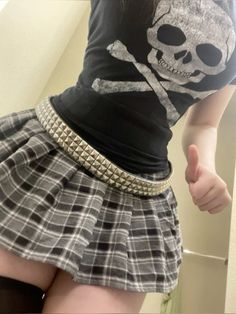 cute fit not mine though :3 Skull Outfit, Trashy Outfits, Black Skull, Cute Fit, Swaggy Outfits, Goth Outfits, Alternative Outfits, Really Cute Outfits, Edgy Outfits