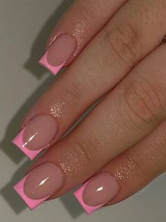 Enhance Your Look With 24pcs Short Square Pink French Style Flesh Toned Full Cover False Nails Suitable For Women And Girls Cute Simple Nails, Simple Gel Nails, Pink French