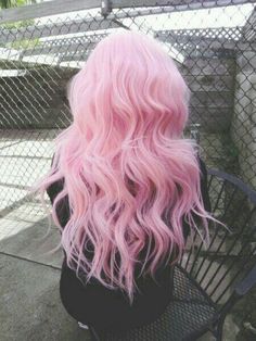 Sabe a quele momento que você precisa de uma imagem legal bom veio no… #diversos # Diversos # amreading # books # wattpad Candy Floss Pink Hair, Candy Floss Hair, Delete Feelings, Mermaid Pink Hair, Pink Hair Inspiration, Bubblegum Pink Hair, Pastel Blonde, Bubble Bubble