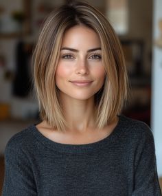 Smooth Blunt Bob with Fall Hair Colors Copper Blonde: Modern Classic. Brown Bob Haircut With Curtain Bangs, Short Bob Long Fringe, Mary Nightingale Hair, Honey Bob Hair, Mom Haircuts 2024, Louise Thompson Hair, Golden Bob Hair, Balayage Brunette Straight Hair, Hair 2024 Fall