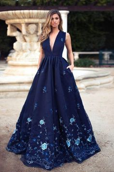 Royal Blue Sleeveless Tulle Dress, Royal Blue Sleeveless Satin Evening Dress, Royal Blue Sleeveless Gown For Prom, Sleeveless Royal Blue Gown For Prom, Blue Lace Sleeveless Gown, Blue Sleeveless Lace Gown, Sleeveless Blue Lace Gown, Wedding Bride Outfit, Bride Outfit Ideas