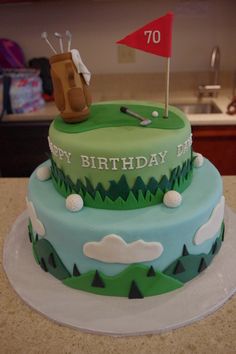 a birthday cake with a golf theme on it