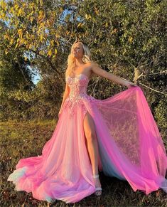 Hot Pink Prom Dresses, Engagement Gowns, Knee Length Wedding Dress, Strapless Prom Dresses, Evening Dress Fashion, Women's Evening Dresses, Pink Prom Dresses, Applique Dress