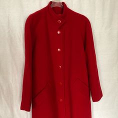 Stunning Bright Red Vintage Pendleton 100% Wool Coat Two Pockets Button Up Style Towards The Collar Size 12 There’s Some Damage, Please Look At The Photo But It’s Virtually Unseen Incredible Red Silk Lining Shoulder Pads Measurements Approx: Shoulder To Hem- 49” Sleeve- 24” Pit To Pit- 24” Red Vintage, Red Silk, Down Coat, Vintage Jacket, Wool Coat, Up Styles, Bright Red, Shoulder Pads, Vintage Ladies