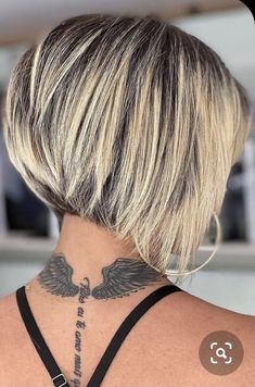 Κούρεμα Bob, Trendy Bob Hairstyles, Kadeřnické Trendy, Bob Haircut With Bangs, Bob Haircut For Fine Hair, Short Bob Haircuts, Penteado Cabelo Curto, Short Hairstyle