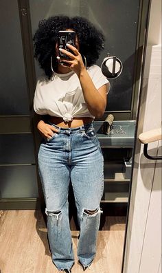 50lbs In 3 Months, Bar Outfit Ideas Black Women, Spring Fashion Outfits Black Women, Cute Casual Outfits For Spring Black Women, Black Mom Style, 30yr Old Women Fashion, Spring Looks Black Women, Home Dinner Outfit, Mom Outfits Black Women