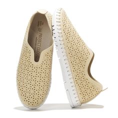 PRICES MAY VARY. 𝗟𝗲𝗮𝘁𝗵𝗲𝗿 𝗜𝗻𝘀𝗼𝗹𝗲: Perfect for women who need supportive walking shoes or comfortable work shoes, these Project cloud shoes for women comes with leather insoles, designed to provide ultimate comfort for women. Ideal for those who are seeking women walking shoes with arch support. 𝗠𝗮𝗰𝗵𝗶𝗻𝗲 𝗪𝗮𝘀𝗵𝗮𝗯𝗹𝗲: These shoes are machine washable, making them easy to clean and maintain, a perfect pair for practicality. This feature makes them a suitable choice for work s Comfortable Beige Slip-ons With Ortholite Insole, Comfortable Beige Slip-on Sneakers With Textured Sole, Beige Slip-on Sneakers With Ortholite Insole, Lightweight Non-slip Walking Shoes For Spring, Spring Lightweight Non-slip Walking Shoes, Comfortable Beige Slip-on Sneakers With Rubber Sole, Spring Comfortable Non-slip Walking Shoes, Slip-on Walking Shoes With Non-slip Sole, Slip-on Walking Shoes With Non-slip Sole And Flat Heel