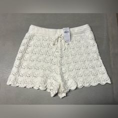 American Eagle Crochet Shorts Size Xs Nwt White Crochet Shorts For Beach, Jean Shorts American Eagle, Shorts American Eagle, Crochet Shorts, American Eagle Outfitters, American Eagle, Womens Bottoms, Womens Shorts, Women Accessories