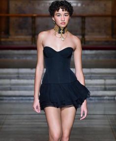 Black mini dress, jewelry, heart neckline,   runway, model, fashion, outfit ideas Mirror Palais 2024, Mirror Palais Black Dress, Mirror Palais Ss24, Fancy Date Outfit, Mirror Palais Dress, Mirror Palais, Special Clothes, Foto Casual, Sanya