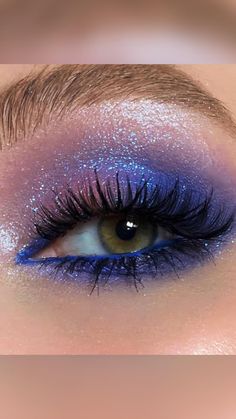 Makeup No Eyeliner, Color Guard Makeup, Cosmic Makeup, Iridescent Makeup, Taylor Swift Makeup, Ball Makeup, Concert Makeup, Prom Eye Makeup, Swag Makeup