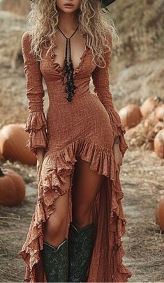 Western Chic Fashion, Cowgirl Style Outfits, Photo Outfit, Western Outfits, Floral Midi Dress, Vintage Halloween, Cute Fashion, Gorgeous Dresses, Crochet Bag