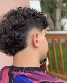 Mullet Hairstyle Curly Hair, Curly Burst Fade, Modern Mullet Curly Hair, Burst Fade Curly Hair, Short Curly Hair Mullet, Mohawk Fade, Curly Taper Fade, Curly Hair Designs, Burst Fade Mohawk