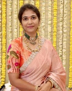 South indian wedding saree Fancy Sarees Blouse Designs, Pattu Saree Blouse Design, Mango Jewellery, Pista Saree, Saree Combination, Saree Color Combinations, Saree Pattern, Latest Blouse Neck Designs, Indian Wedding Saree