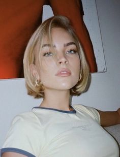 Top 50 Short Bob Hairstyles for Women in 2024 (Detailed Gallery + Video) | 50 Stunning Short Bob Hairstyles for Women Trending in 2024 | Aesthetic Women's Hairstyles & Haircut Inspo Italian Bob, Hair Inspiration Short, Blonde Hair Inspiration, Women's Hairstyles, Medium Length Hair, Short Hair Haircuts, Short Blonde Hair, Hair Envy, Hairstyles For Women