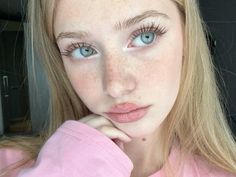 Pageant Makeup, Freckles Girl, Pale Girl, Pale Blonde, Blonde Hair Blue Eyes, Model Face, Eye Makeup Art, Hair Inspo Color, Pale Skin