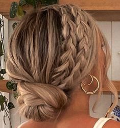 Up Dos For Homecoming Hairdos, Formal Bubble Braid, Cute Updos For Hoco, Hoco Hair Updo Ponytail, Boho Wedding Hairstyles Medium Length, Bridesmaid Low Updo, Updo With Braids And Curls, High Pony Braid Hairstyles, Updo Long Thick Hair