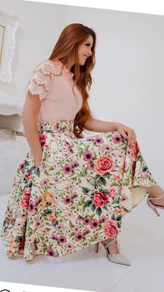 Pentecostal Fashion, Queen Fashion, Fashion Muslim, Dress Flower, Midi Skirts, Trend Fashion, Fall Fashion Outfits, Women Skirts Midi, Modest Outfits