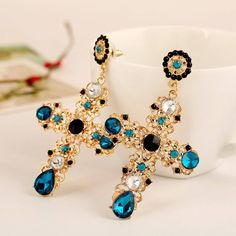 Vintage Black Crystal Cross Drop Earrings Woman In Gold, Piercing Tragus, Gold Baroque, Crystal Cross, Blue Cross, Alloy Earrings, Celtic Jewelry, Baroque Fashion, Bohemian Earrings