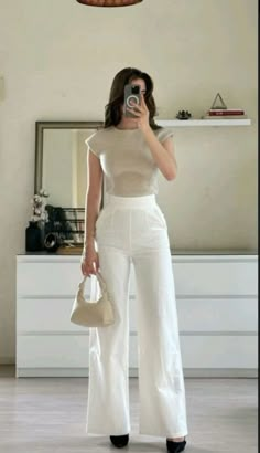 How To Look Expensive, Old Money Outfits, Looks Party, Chic And Elegant, Office Outfit, Old Money Style, Pinterest Fashion, Fashion Mistakes, Style Mistakes