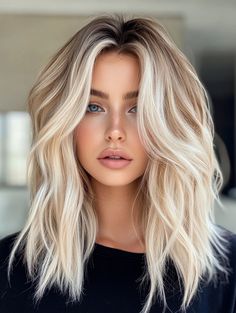 41 Stunning Balayage Hair Color Ideas for 2024 You’ll Love – leilagrace.com Hair Ideas For Fair Skin, Blond Highlights On Dark Skin, Blonde Hair Pink Skin Tone, Hair For Fair Skin Blue Eyes, Fair Skin Hair Color Ideas, Hair Colors For Green Eyes, Best Hair Color For Pale Skin Blue Eyes, Perfect Balayage, Hair Colors For Blue Eyes