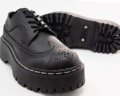 Chunky soles? We’re in. Has a black brogue upper made of our high quality TUKskin™ material — polishable synthetic faux leather that is both soft and breathable. Has a platform height that stands at 2” with screws in the sole for extra allure. Comes with removable memory foam insoles for added comfort. Male Platform Shoes, Men Platform Shoes, Bershka Shoes, Platform Dress Shoes, Mens Platform Shoes, Prehistoric Man, Black Brogues, Oxford Platform Shoes, Brogues Style