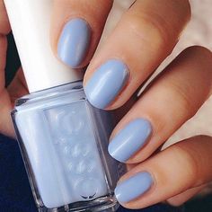 8 Gorgeous Ways to Wear Pantone's 2016 Color of the Year: Serenity-inspired nail polish. Manicure Azul, Pantone 2016, Nails 2016, Rose Quartz Serenity, Lady Like, Blue Nail Polish, Blue Nail, Manicure Y Pedicure, Color Of The Year