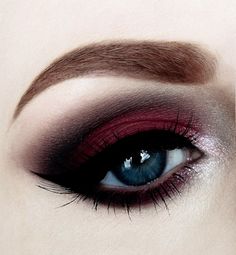 Red And Black Eye Makeup, Emo Eye Makeup, Daughter Of Darkness, Black Wedding Makeup, Black And Red Makeup, Red Makeup Looks, Goth Eye Makeup, Glam Eye Makeup