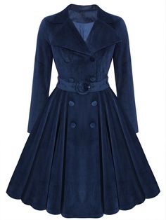 This mid-length navy blue 1950s velvet long coat will definitely surprise you! The elegant and classic vintage coat is perfect for winter wear, and can be worn for work, dates, and daily life. The label not only has a professional style of a suit but also reveals a high-end sense, increasing your graceful temperament. Carmen Dell'orefice, Retro Stage, 1950s Skirt, Plus Size Navy, Vogue Vintage, Retro Coat, Professional Style, Blue Coat, Standard Dress