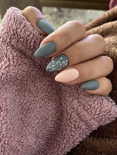 Almond Nails Neutral Colors Matte, Nails Acrylic Designs Matte, Matte Blue Grey Nails, Matte Nails 2023 Trends, Almond Nails 2023 Trends Summer, Simple Matte Nails Short Summer, Oval Nails Designs Matte, Manicure Matte Ideas, Oct Nails 2023