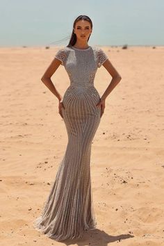 Heavy Prom Dress Silver With Beadings Long Mermaid Sleeveless Jewel YL0195 Arabic Party Dress, Prom Dress Silver, Arabic Party, Wedding Dress Jumpsuit, Silver Prom Dress, Robes Glamour, Champagne Prom Dress, Prom Dresses Simple