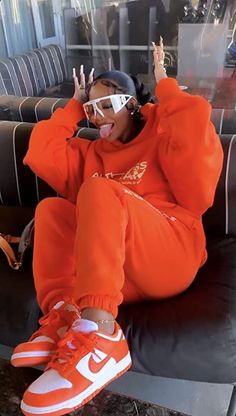 00s Mode, Orange Outfit, Chill Outfits, Cute Comfy Outfits