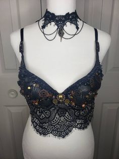 This extremely unique mermaid top can be customized based on your color preference.  When ordering please indicate what colors you want incorporated, what color bra you want, your bra size and if you want a pushup or a bra without padding. Mermaid Bra Top, Sirens Fashion, Sore Legs, Mermaid Bra, Mermaid Top, Pirate Halloween Costumes, Alt Clothes, Womens Costumes, Pirate Halloween