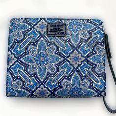 An In-Flight Toiletries Bag/Wristlet From Liberty Of London, Exclusively For Women First Class Passengers On British Airways. (No Contents.) New, Perfect, Pristine, Never Used. Travel-Friendly, Weighs >4 Ounces Pu Faux Leather, Top Zip Closure With Carry Strap Pattern Is "Indiana" -- Blue Arabesque Mosaic Design In Shades Of Blue, Taupe, Lavender And White Navy Blue Accents, Gold Tone Rivets And Zipper Navy Matte Satin Interior Complete Measurements In Photos Clean And Fresh! No Stale Odors. No London Bags, Faux Leather Top, Mosaic Design, Shipping Tags, British Airways, Matte Satin, Mosaic Designs, Liberty Of London, Toiletries Bag