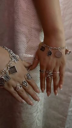 James Avery Charm Bracelet Ideas, Stylish Jewelry Accessories, Pandora Bracelet Designs