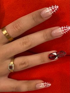 Spider Man Nails Miles, Gwen Stacy Inspired Nails, Spider Man Nails Almond Shape, Red Nails Spider, Hello Kitty And Spiderman Nails, Spider Verse Nails, Gwen Stacy Nails, Spiderman Nails Designs