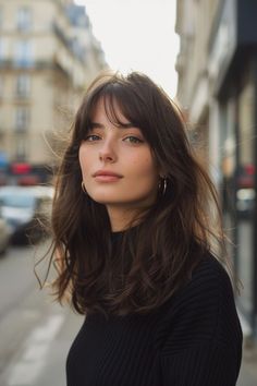 12 French Girl Bangs Examples to Show Your Hair Stylist 2024 Fine Long Hair Haircuts, 2024 Long Bob Haircuts, Brunette Hair With Bangs Medium, French Brunette Hair, Fine Hair Haircuts Long, Haircut Fall 2024, Trend Haircut 2024, Long Face Shape Hairstyles, Haircuts Women 2024