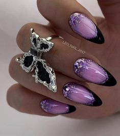 Purple Nail Art Designs, Shiny Nails Designs, Purple Glitter Nails, Stylish Tips, Purple Nail Art, Gothic Nails, Black Nail Art, Beauty Nails Design