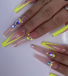 Neon Nails With Rhinestones, Capricorn Nails, Nailart Summer, Flare Nails, Nails With Rhinestones, Aqua Nails, Nails Bling, Neon Love, Edge Nails