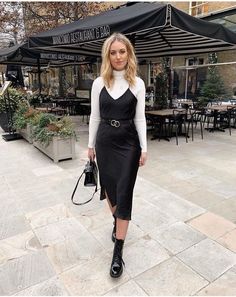 Rok Outfit, Haine Diy, Walking Down The Street, Valentines Day Dresses, Chique Outfits, Populaire Outfits, Black Dress Outfits