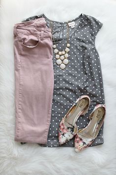 Pastel Jeans, Mint Jeans, Stile Casual Chic, Stitch Fix Outfits, Outfit Inspiration Fall, Work Attire, Mode Inspiration