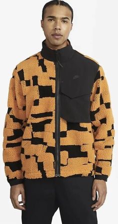 NEW Nike Therma-FIT Tech Pack Engineered Fleece Jacket DD6632-011 Size MEDIUM. New with tags! Retail $170. Buy with confidence! City Grid, Low Loft, Tech Pack, Nike Tech Fleece, Nike Tech, Men's Coats And Jackets, Grid Pattern, Concrete Jungle, Zipper Jacket