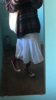 Hoodie With Long Skirt, Long Skirts Grunge, Grunge Dresses, Masc Outfits, Long Flowy Skirt, Cool Fits, Outfits Aesthetic, Modest Outfits