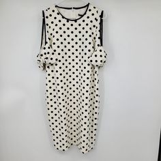 Nwt Black Halo Karyn White And Black Polka Dotted Sheath Bow Sleeve Dress Size 14 Cold Shoulder Bow Sleeve White And Black Polka Dotted Sheath Fit Short Sleeved Formal Party Dress This Has A Pulled Thread On The Front Of The Right Sleeve. See Pictures. All Measurements Are Approximate And Taken Laying Flat. Bust- 20" Length- 39" Size: Womens 14 Condition: New With Tags Karyn White, Bow Sleeve Dress, Black Halo Dress, Black Halo, Formal Party Dress, Formal Party, Black Polka Dot, Workout Shorts, Sleeve Dress